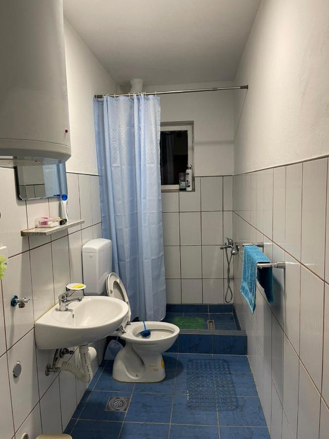 Apartmani Miro トレビニエ エクステリア 写真